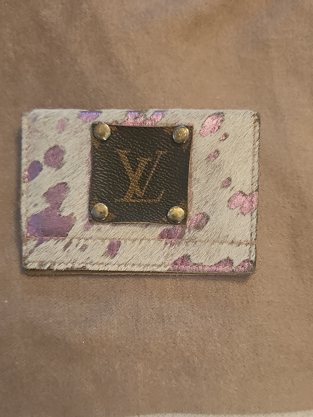 White and Pink Spot Haircalf Card Holder with LV Plaque